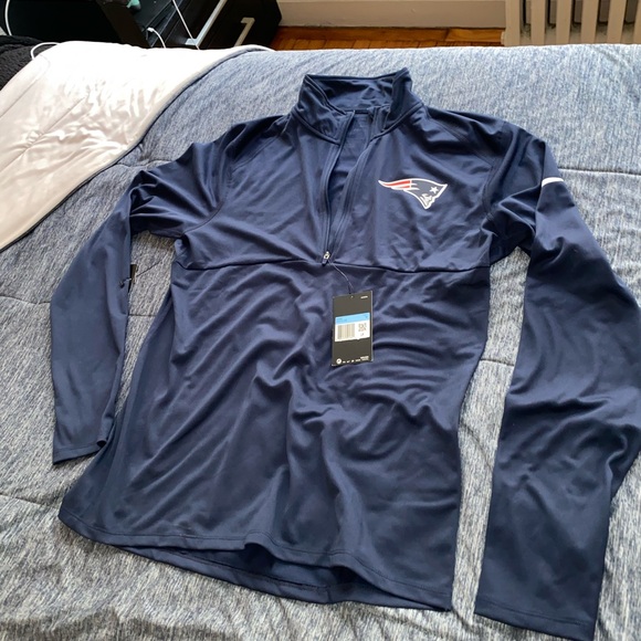 Nike New England Patriots Nike Navy Logo Half-Zip Jacket - Picture 6 of 7